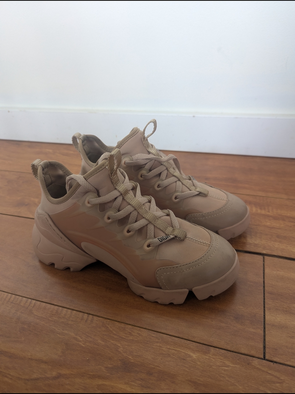 Dior D-Connect Light Pink Beige Sneakers